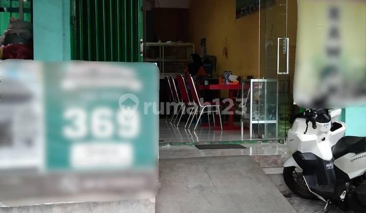 Shop House in Karanglo Area, Banjararum, Singosari, Malang 2