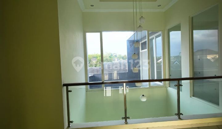 New Luxury House on Greenwood Boulevard Araya Malang