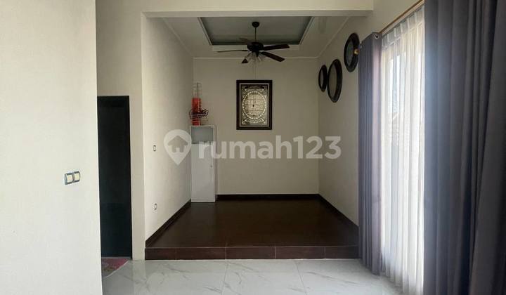 New Fully Furnished House Ready to Live In at the Front Block of Pondok Blimbing Indah Araya Malang 2