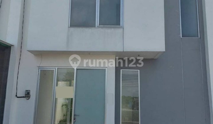 House in The Cemandi Housing, Sedati Sidoarjo (DN1952) House in The Cemandi Housing, Sedati Sidoarjo (DN1952)