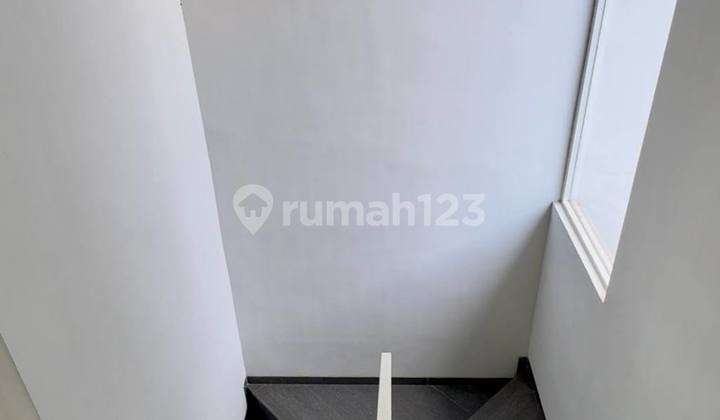 Rumah Luxury Strategis di Grand Permata Jingga Sawojajar Malang 2