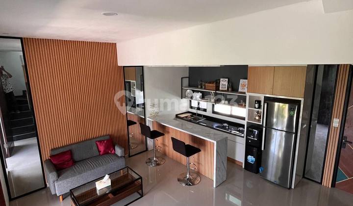 Very Beautiful Villa with Modern Design in Oro Oro Ombo Batu 2