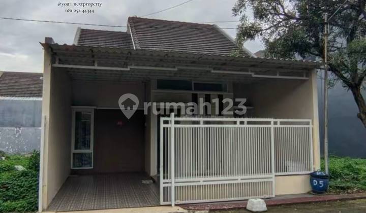 Rumah Baru Cluster Boulevard Dekat Exit Tol Pakis Malang Rumah Baru Cluster Boulevard Dekat Exit Tol Pakis Malang
