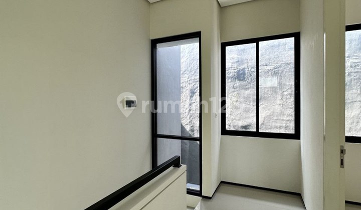 Town House 2 Lantai Siap Huni Sangat Nyaman di Araya, Malang