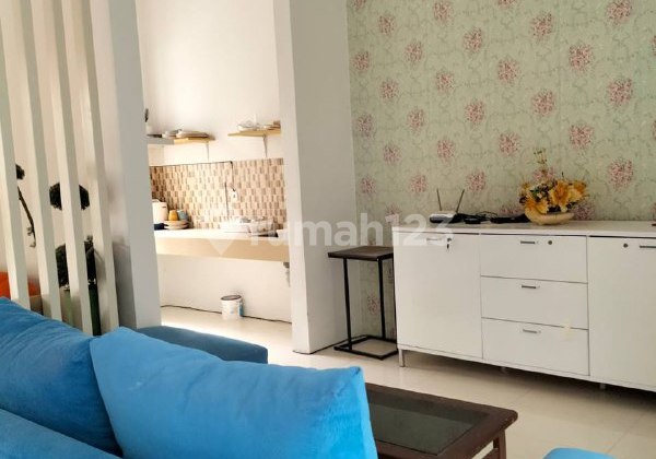 Modern House in the Green Orchid Housing Cluster, Lowokwaru, Malang