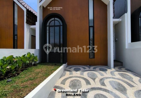 Super Beautiful New Ready-to-Occupy House in Greenland Tidar Malang Super Beautiful New Ready-to-Occupy House in Greenland Tidar Malang