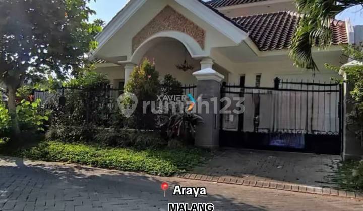 Rumah Sangat Terawat Full Furnish di Cluster Golf Kota Araya Malang Rumah Sangat Terawat Full Furnish di Cluster Golf Kota Araya Malang