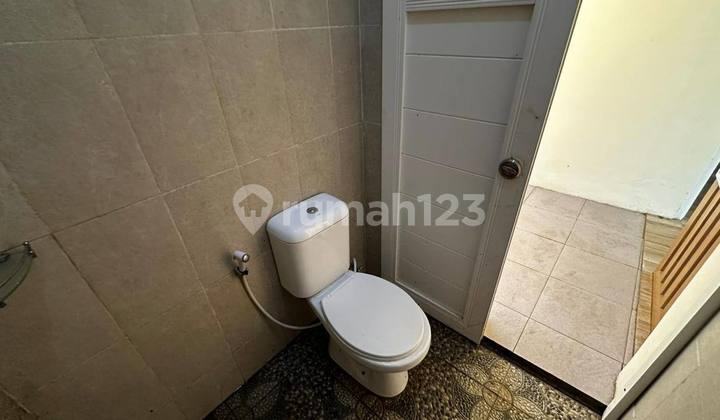 House in the Residential Cluster Next to Abdul Rachman Saleh Airport, Pakis, Malang 2