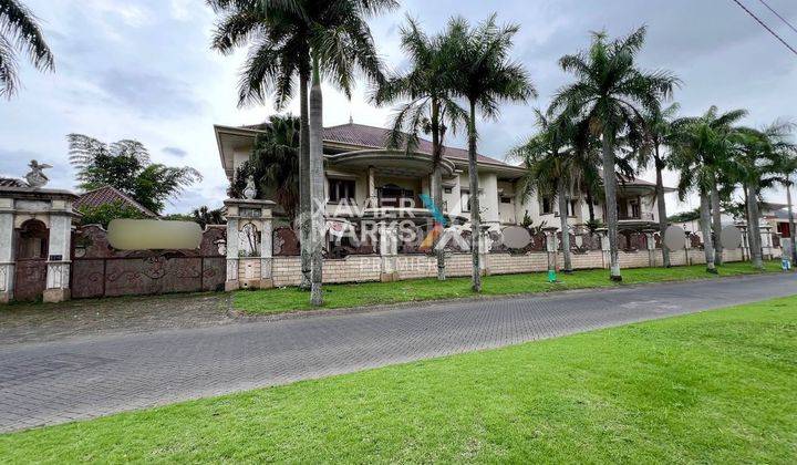 Rumah Mewah Bergaya Klasik Di Boulevard Araya Golf Malang Dn1601  2