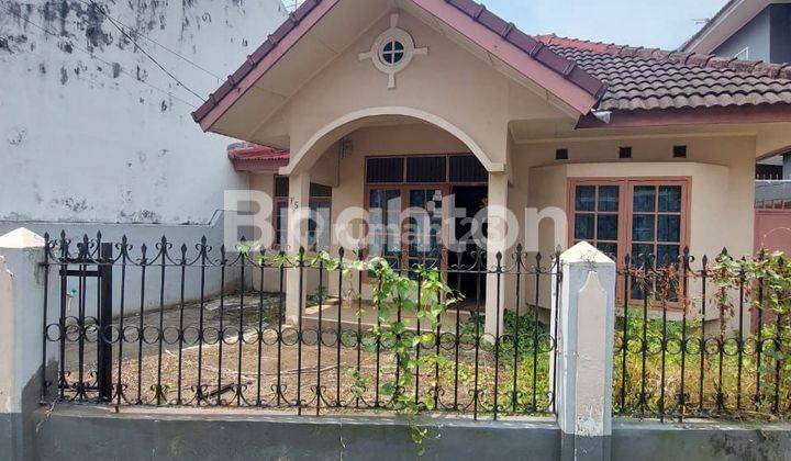 Rumah di taman kenten palembang Sumatera Selatan 1