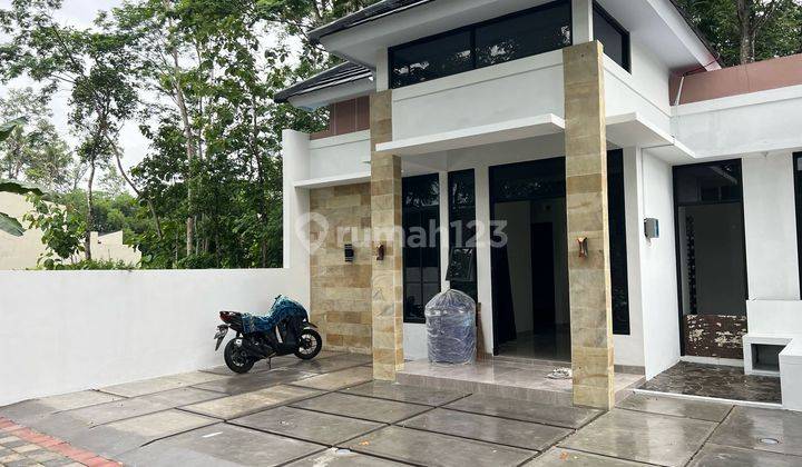 Rumah Minimalis Desain Cantik Jl Lpmp Kalasan 2