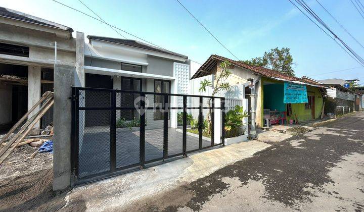 Rumah Modern Tropis Luas 75 M2 Diselatan Pasar Cebongan 2