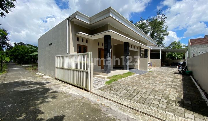 New House Hook One Gate Near Pamela Tujuh Purwomartani 2