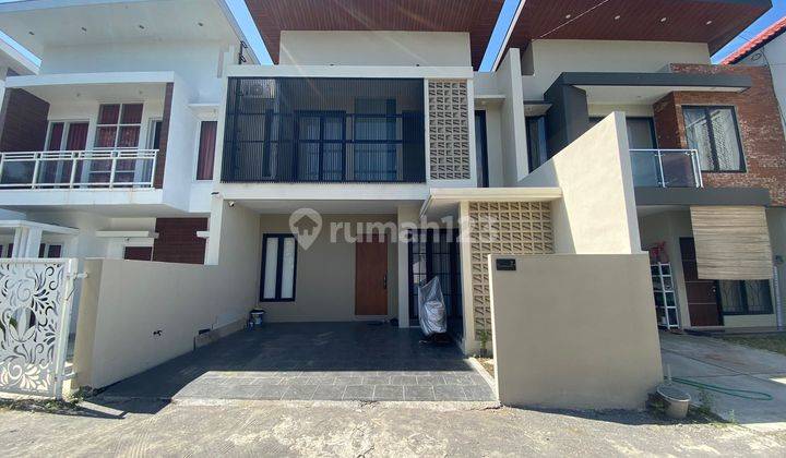 Rumah Mewah 2 Lantai Luas 100m2 Diutara Terminal Jombor 2