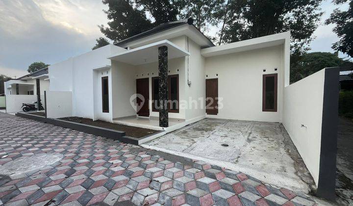 Rumah Siap Huni Cluster 3 Unit Diutara Pasar Cebongan Mlati