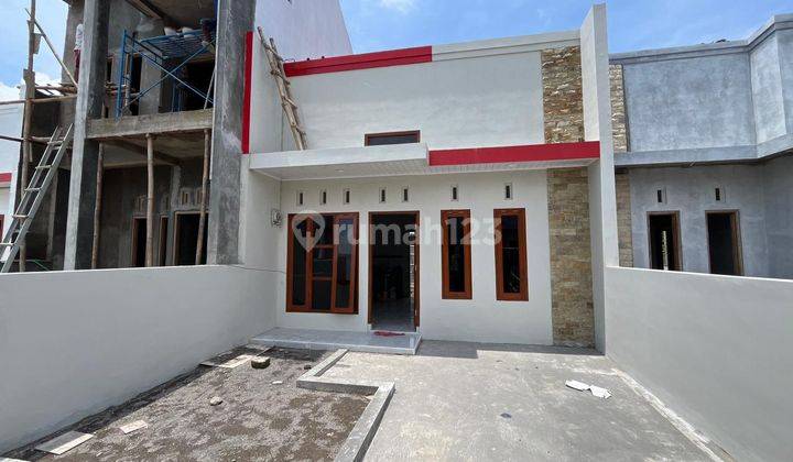 Rumah Modern Tanah Ideal 300 Jt an di Jl Jogja solo 1