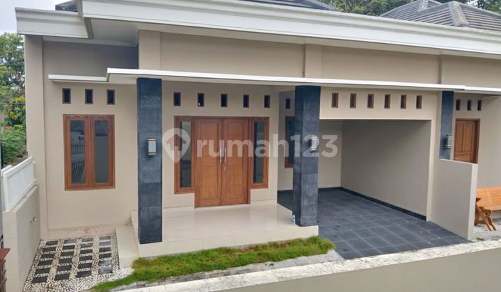 Rumah Siap Huni di Jl Purwomartani 700 Juta SHM Siap AJB 2