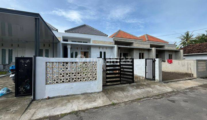 Rumah Siap Huni 3 Kamar Hanya 500 Jt an di Jl Seyegan godean 1