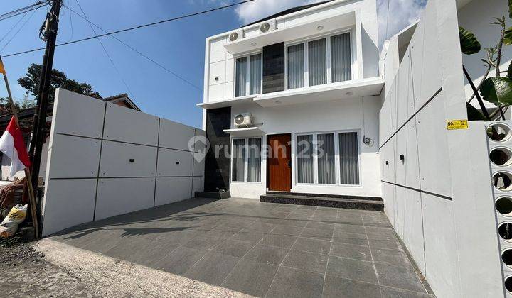 Rumah 2 Lantai Modern Minimalis 800 Jt-an di Purwomartani Kalasan 2