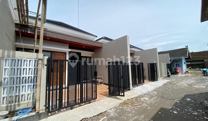 Ready-to-Occupy House - Strategic Location in Purwomartani, Yogyakarta 2
