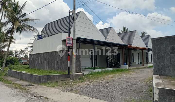 Modern Affordable Housing in Umbulmartani - Comfortable, Safe, and Strategic 2