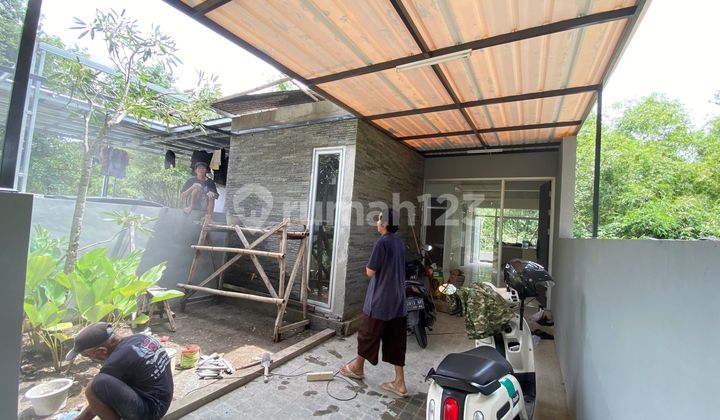 Ready-to-Occupy House with Smartlock Door on Jl Tajem, 600 Million - SHM Certificate 2