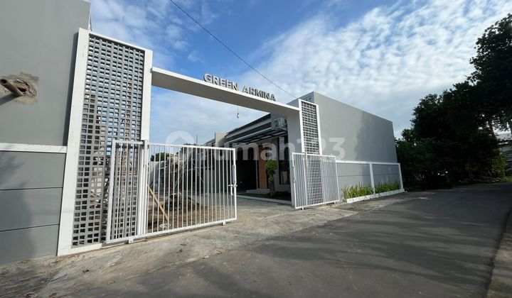 Rumah Modern dalam Cluster One Gate Lokasi Mlati, Sleman dekat Sleman CIty Hall dan Pemda Sleman 1