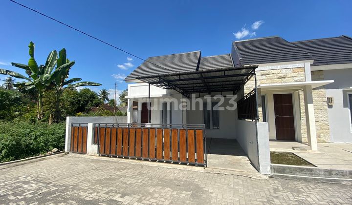 Last Unit! Modern Cluster House on Jl Magelang KM 14 North of Rsud