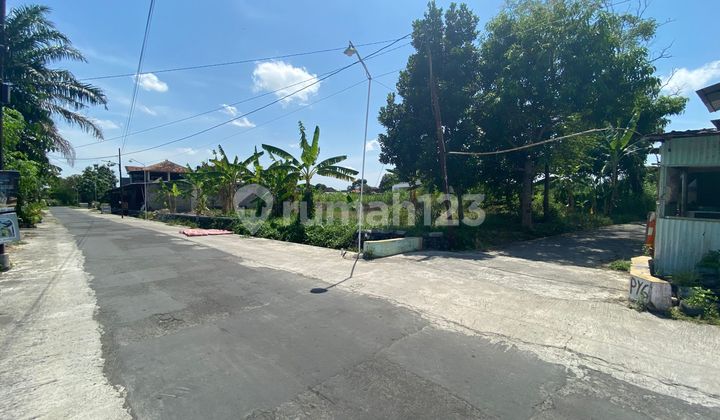 Minimalist Ready-to-Occupy House Close to Potorono Market, Berbah Sleman