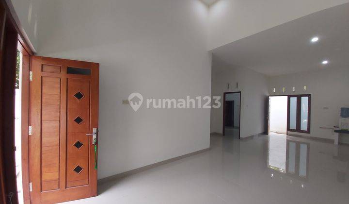 Rumah Modern Siap Huni Tanah Luas 125 M2 Dekat Pintu Tol Jogja Bawen 2