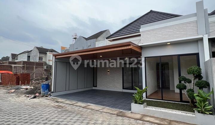 Rumah Modern Dalam Cluster Dekat Sd Budi Mulia Dua Tajem Sleman