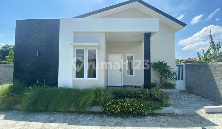 Minimalist Ready-to-Occupy House Close to Potorono Market, Berbah Sleman