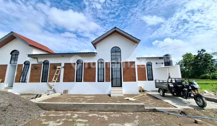 Rumah Tumbuh Dekat Rth One Gate View Sawah Diutara Jl Jogja-Solo Rumah Tumbuh Dekat Rth One Gate View Sawah Diutara Jl Jogja-Solo