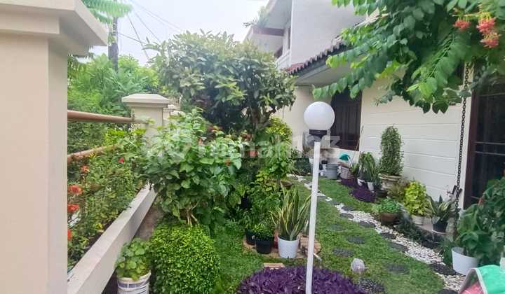 Bonus Land Price Ready-to-Occupy House in Puri 288 sqm Strong Building 1