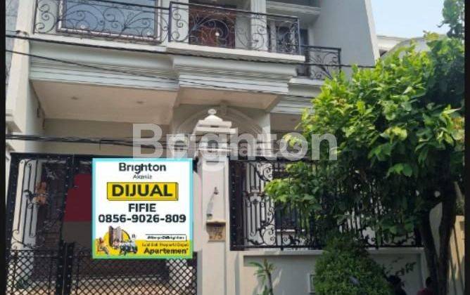 RUMAH 3 LT DENGAN DESIGN MEWAH DAERAH PURI INDAH CUMA 7M 2