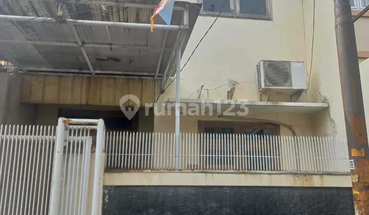 Duri Kepa 2-Storey House to be Built According to Taste, Definitely Possible