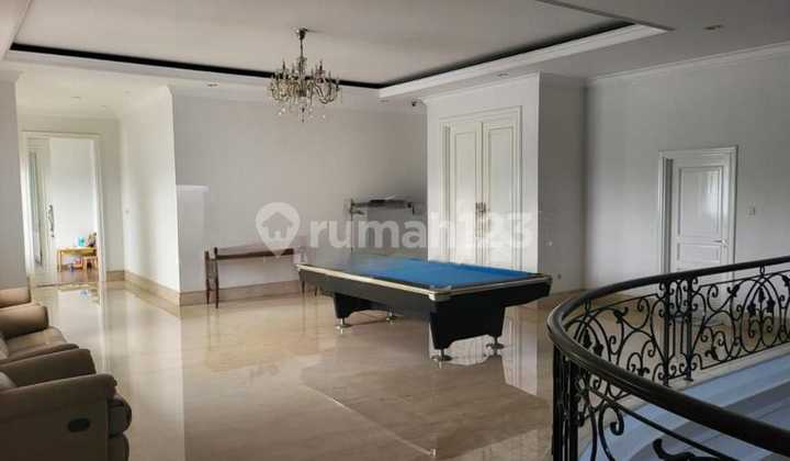 Rumah 2 Lt Strategis Pingir Tol. Grogol 2