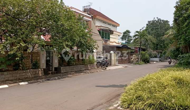 Rumah Bagus Siap Huni 2,5 Lt Duren Sawit 2