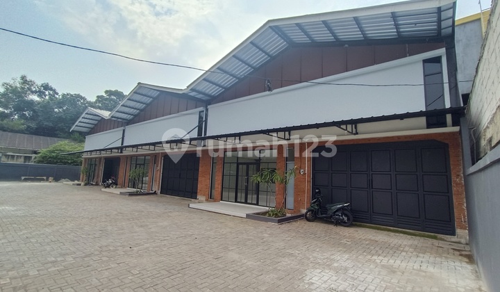 Ready-to-Use Warehouse, High Ceiling, Brand New, Can Take All or Per Unit. Close to Puspitek / Taman Tekno.
