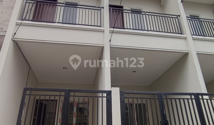 Wow Rumah Tengah Kota Cuma 1 M Rumah Baru Bebas Banjir ... Termurah Msh Bs KPR Lagi 2