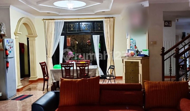 Rumah 2 Lt Di Hook Duri Kepa Bebas Banjir