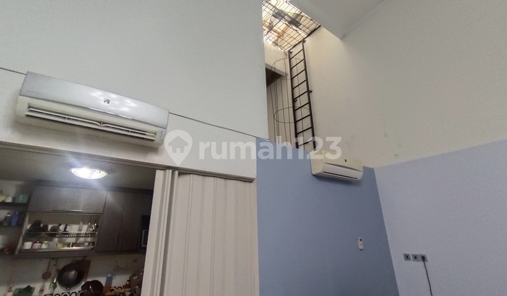 Rarely Available, Ready-to-Live House in Kelapa Gading, 3.3 Billion, Small Negotiation, Good Condition