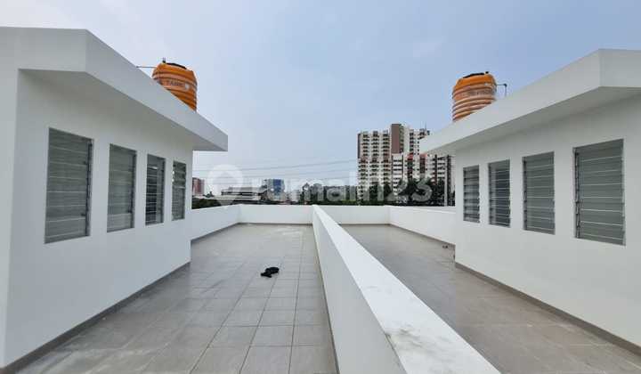 New 4-Story Shop House in Taman Ratu 2