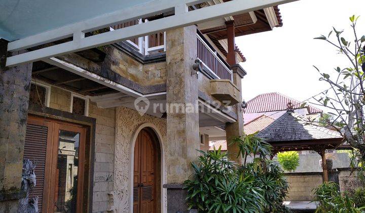 Hot List of Villas for Sale in Drupadi Renon, South Denpasar 2