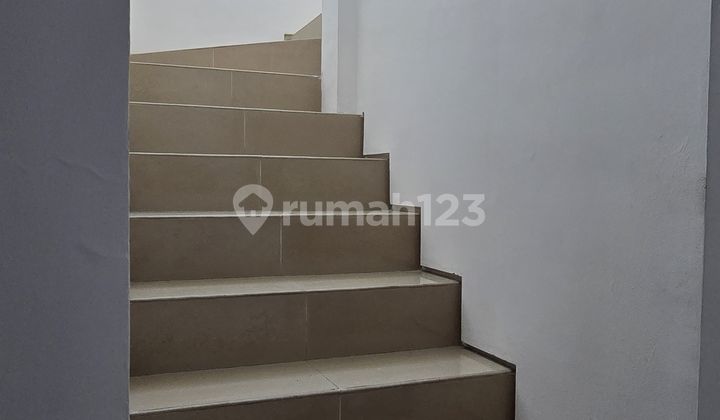 Sewa Rumah Mewah Siap Huni 1
