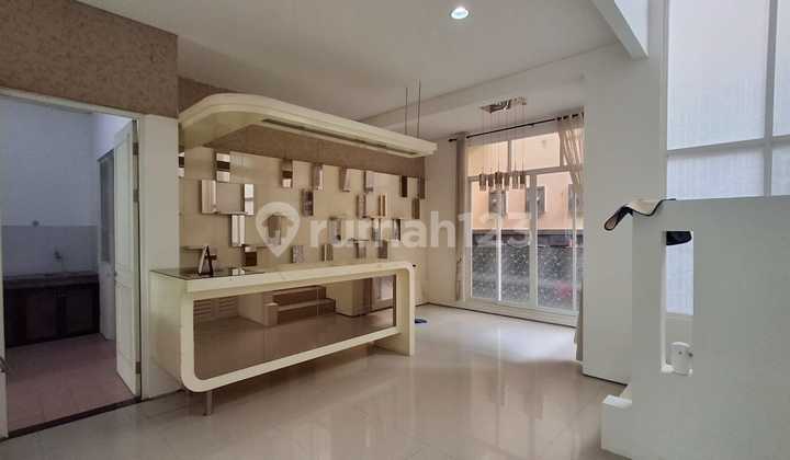 Di Jual Rumah Royal Resident Adington