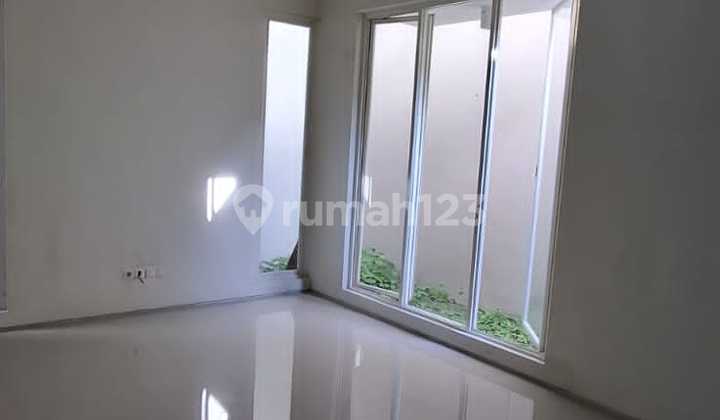 Di Sewakan Rumah Siap Huni di Citraland Di Sewakan Rumah Siap Huni di Citraland