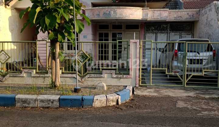 Di Jual Rumah Lama Baruk Tengah 