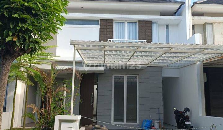 Di Sewakan Rumah Baru Semi Furnished  1