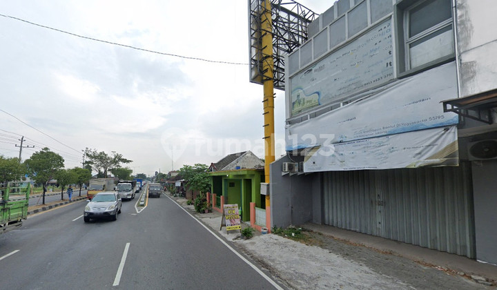 Dijual Ruko Dua Lantai Nol Km Jalan Ringroad Timur Wonocatur - Lokasi Strategis Komersial Banguntapan, Bantul